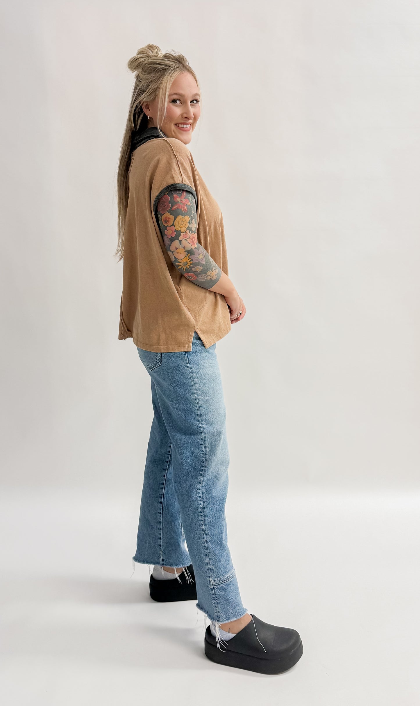 Earlway Rd. Sleevless Top