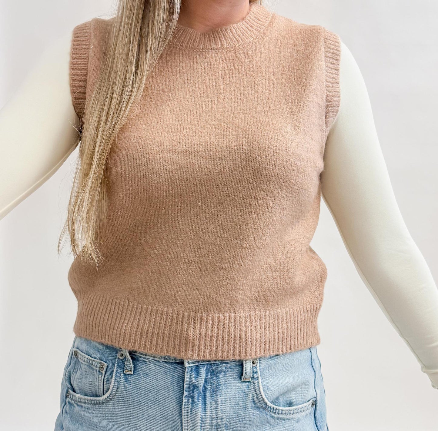 Deleware Ave. Sweater Vest