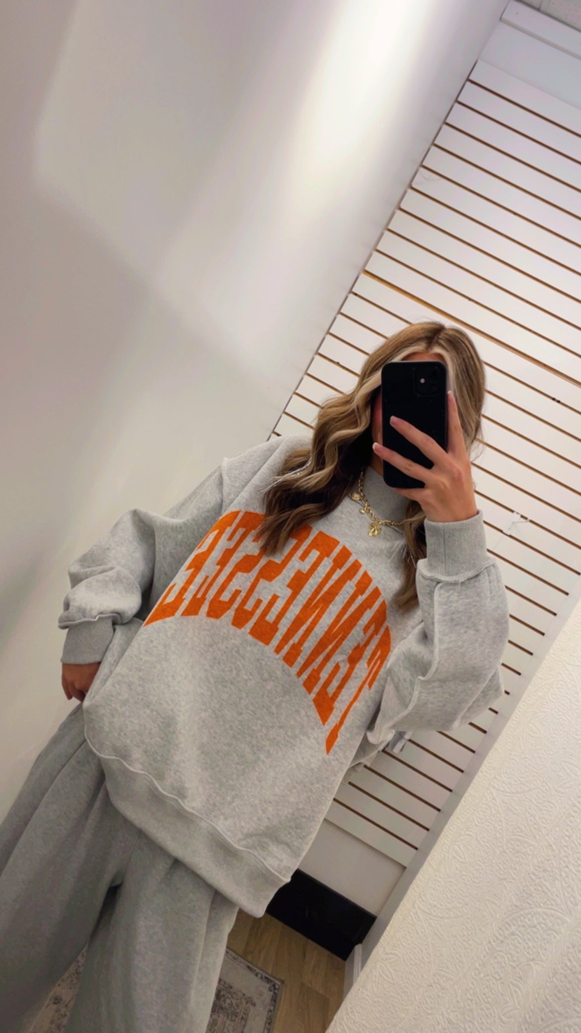Tennessee Reversible Crewneck