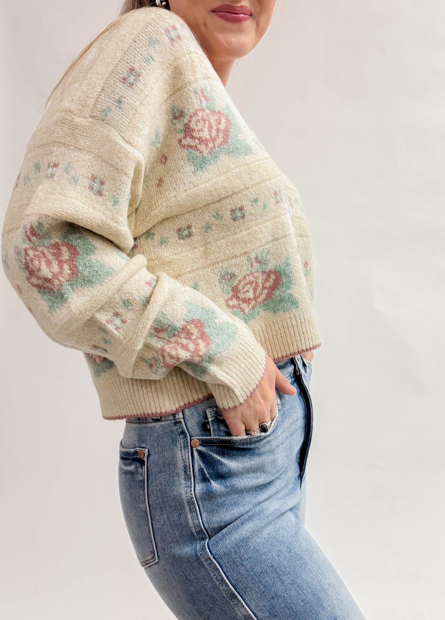 College Ave. Straight Jean