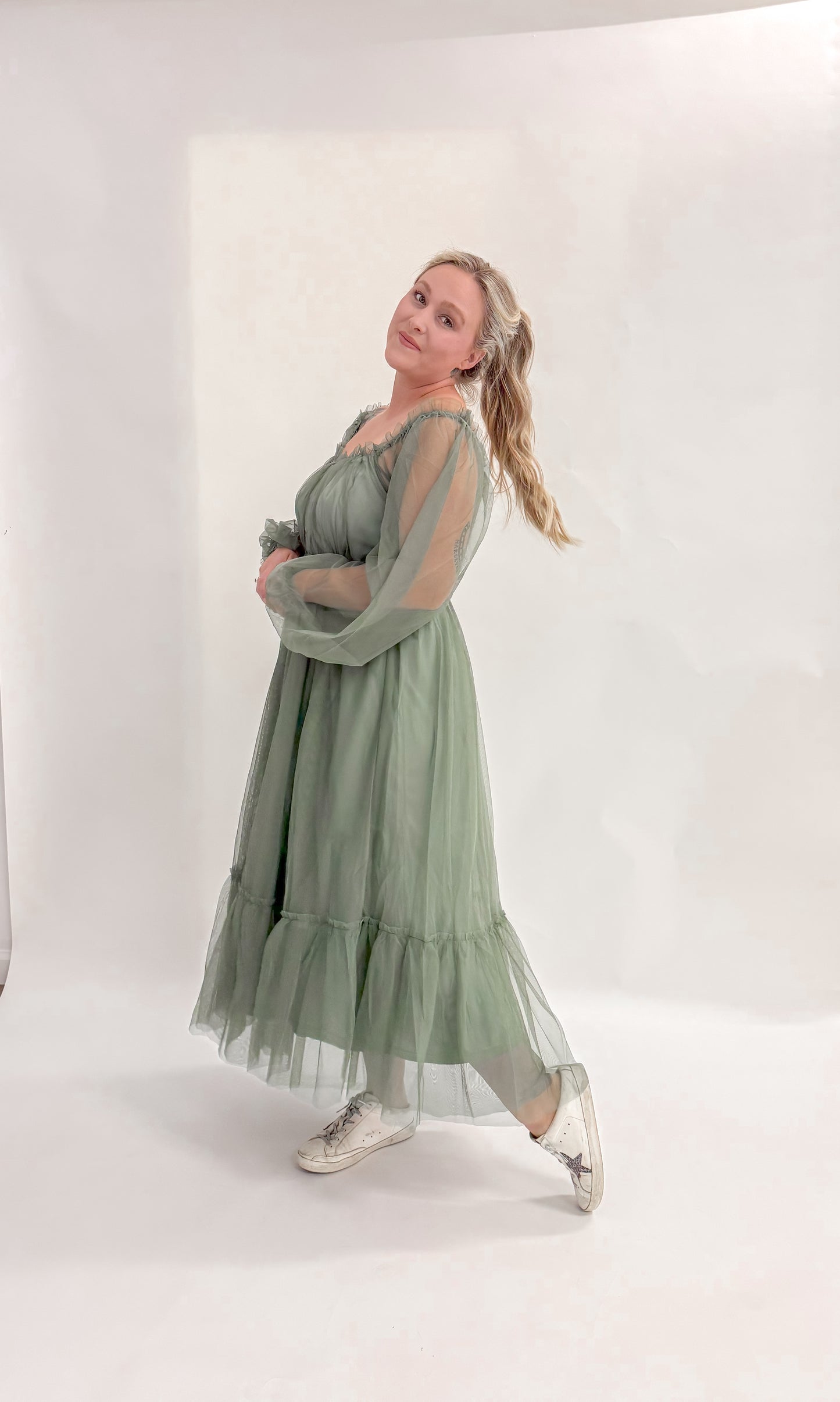 14th St. Long Sleeve Green Tulle Maxi Dress