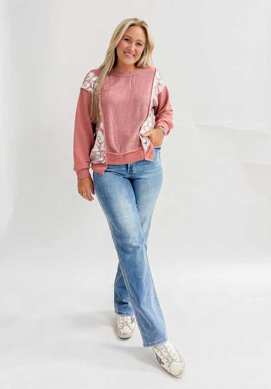 Concord Cir. Pullover