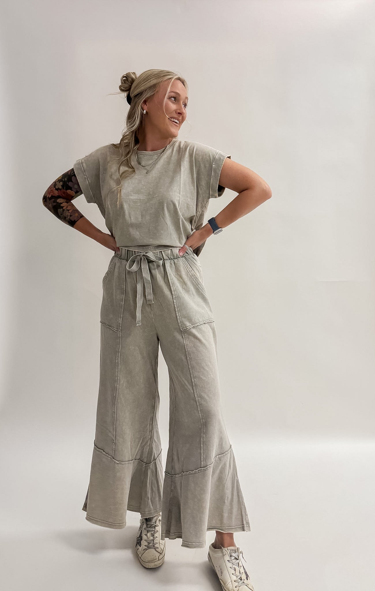 Hillwoods Private Dr. Wide Leg Pants