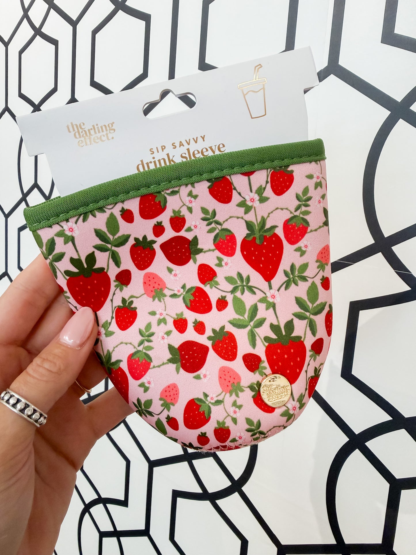 Sip Savvy Drink Sleeve