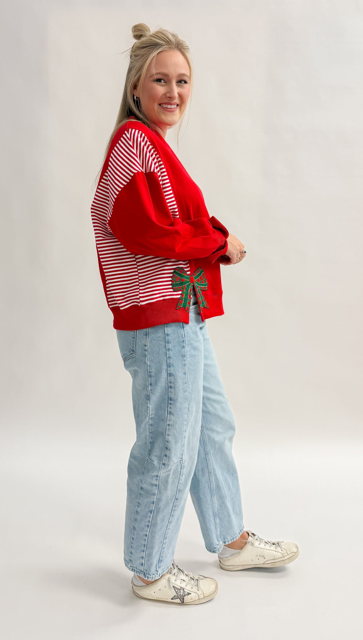 Deck Valley Ln. Pullover