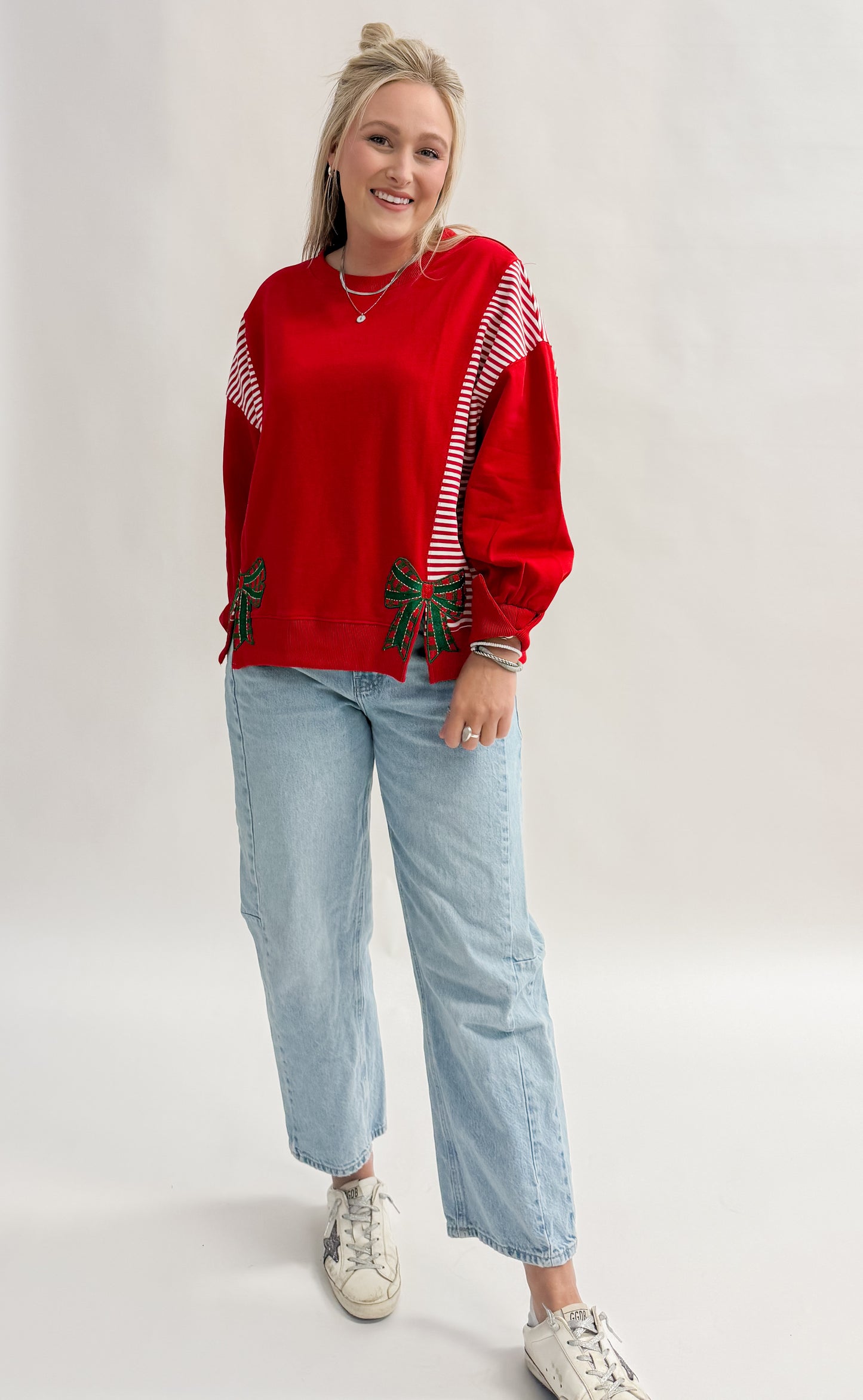 Deck Valley Ln. Pullover