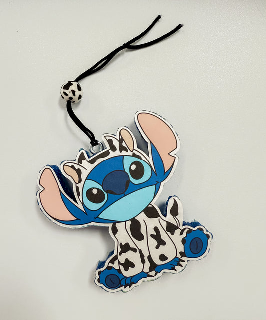 Stitch Dress Up Freshie