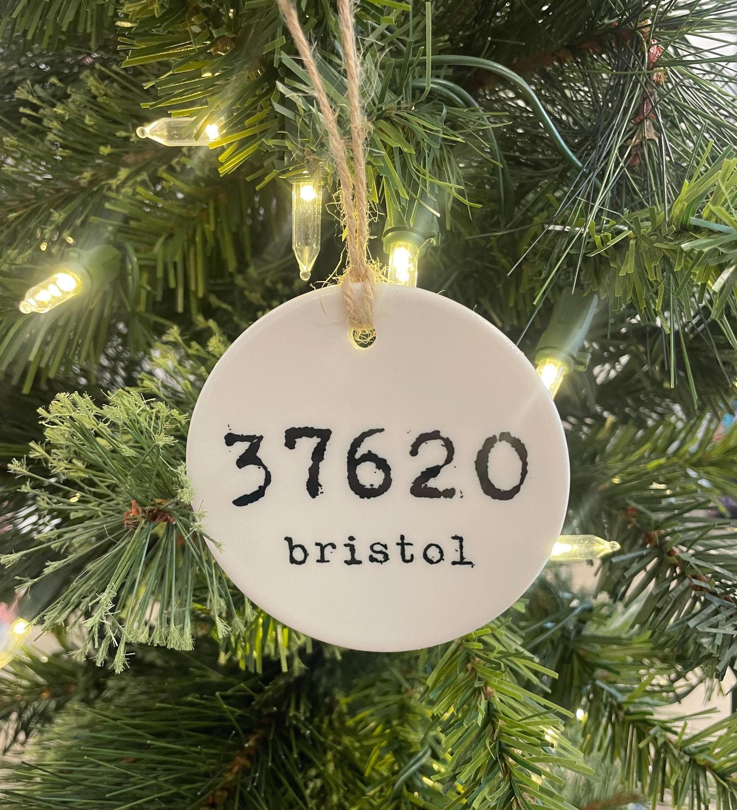 37620 Ceramic Ornament