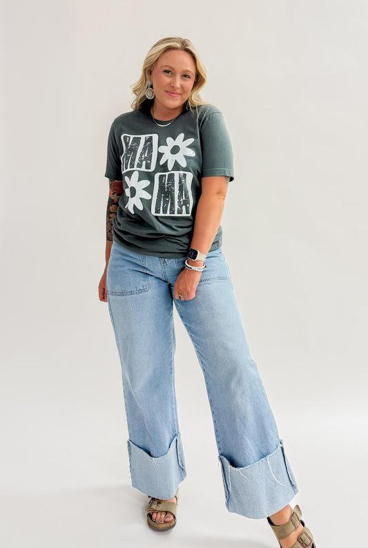 MAMA Graphic Tee