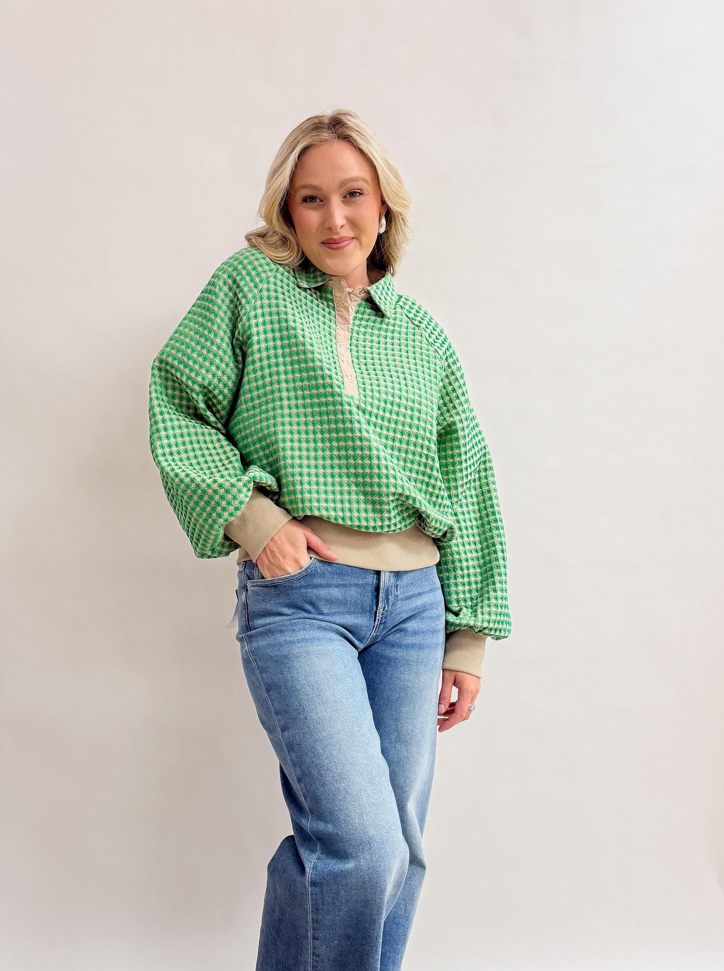 Fox Hall Cir. Pullover